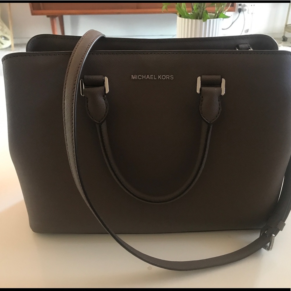 Micheal Kors Bag